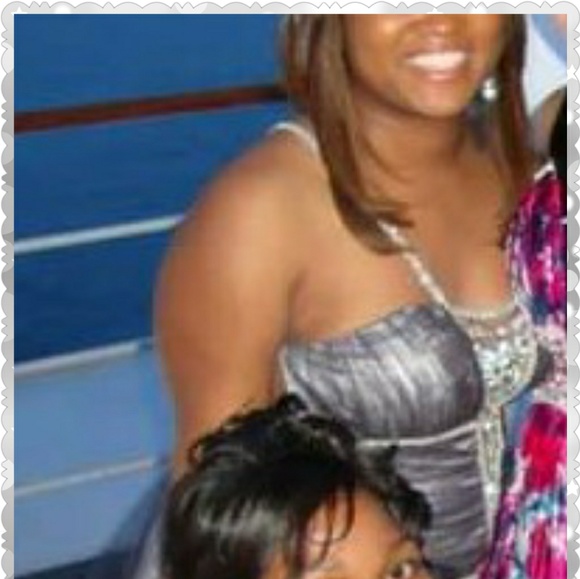 ⭐⭐⭐⬇***Prom Dress*** - Picture 8 of 8